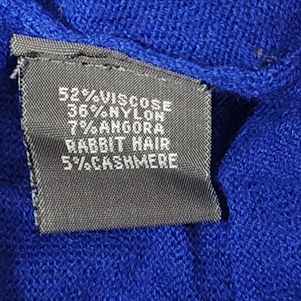 Kenneth Cole step out